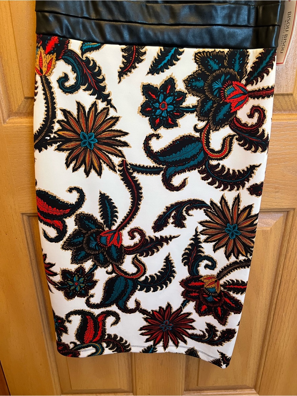 NWT Bisou Bisou Asymmetrical Dress with Black and Red Accents - Picture 2 of 16